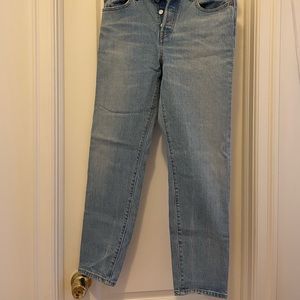 Levi’s Wedgie bootcut size 28